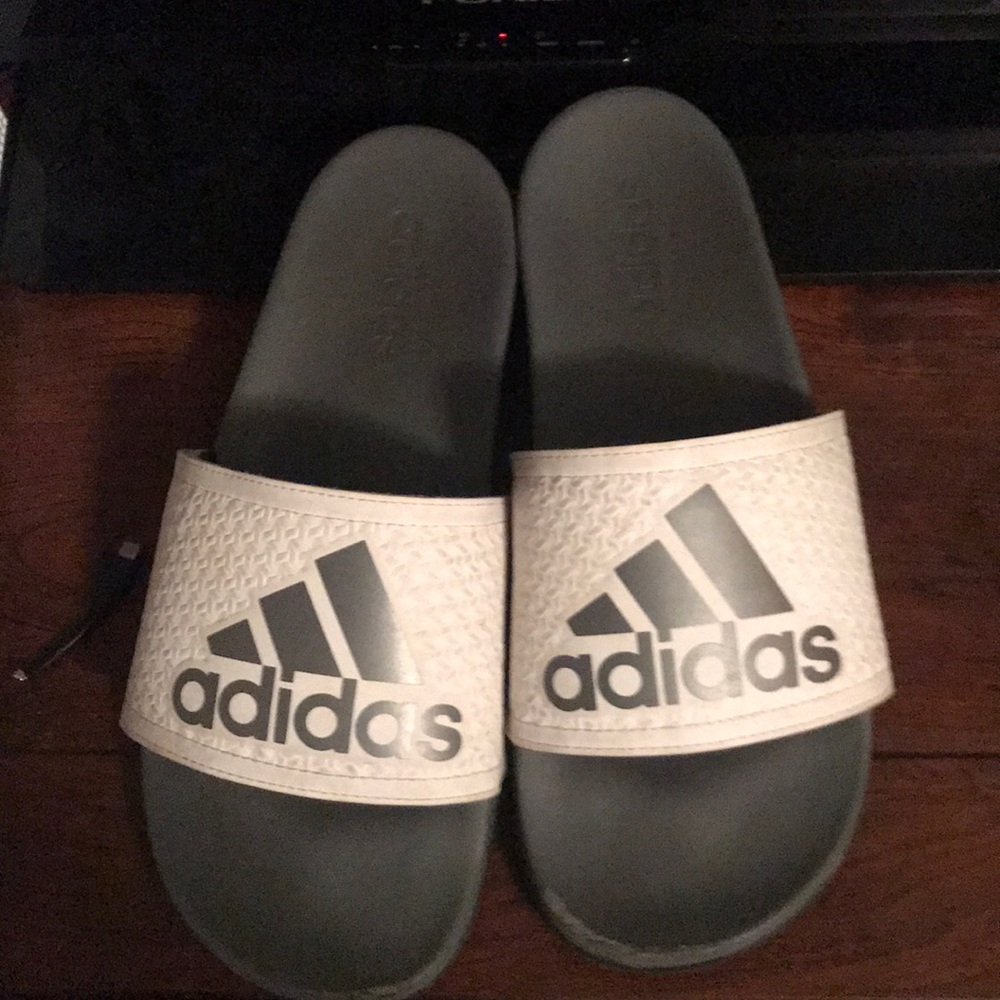 Adidas flip flops
